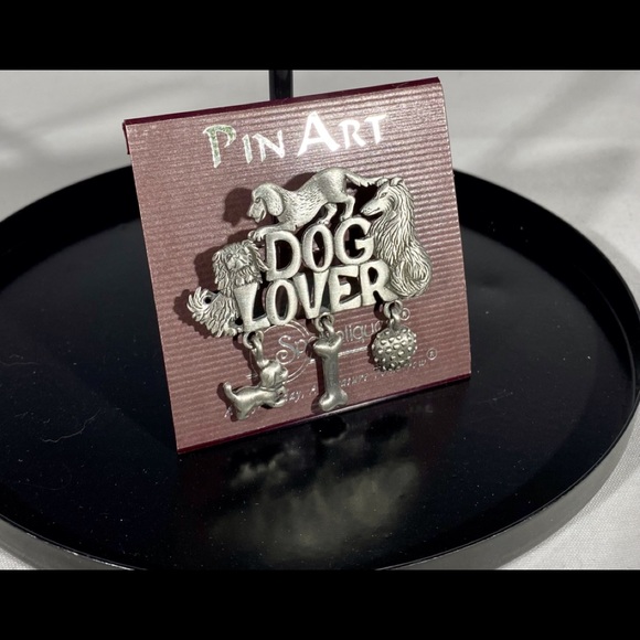 Dog Lover brooch with charms, never off card - Picture 5 of 12